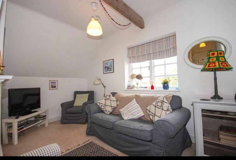 Light And Airy Central Lyme Regis Appartment With Parking Exteriér fotografie